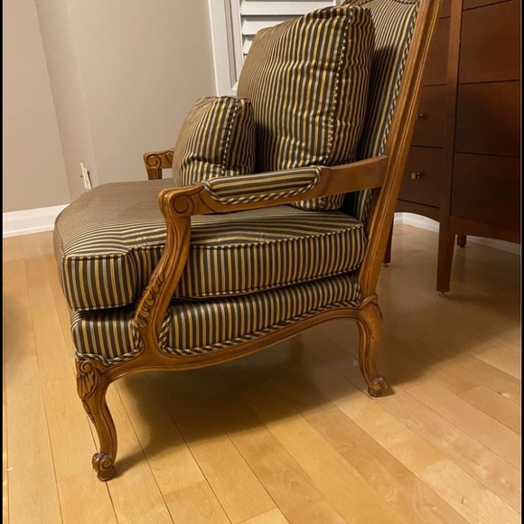 Stripes brown fabric arm chair - Picture 5 of 6